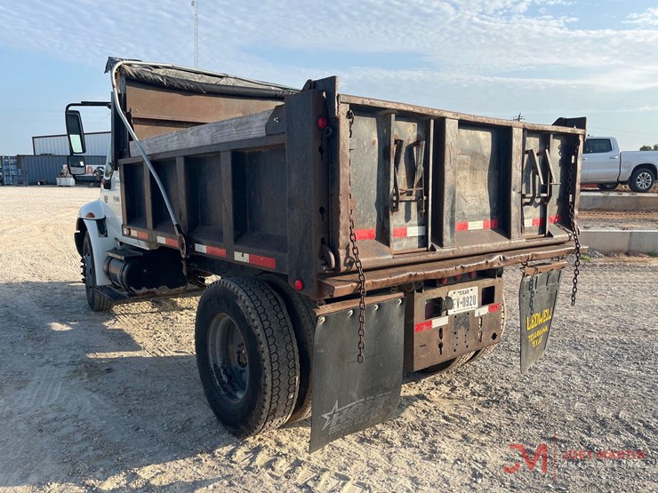 2008-international-durastar-4200-image-3