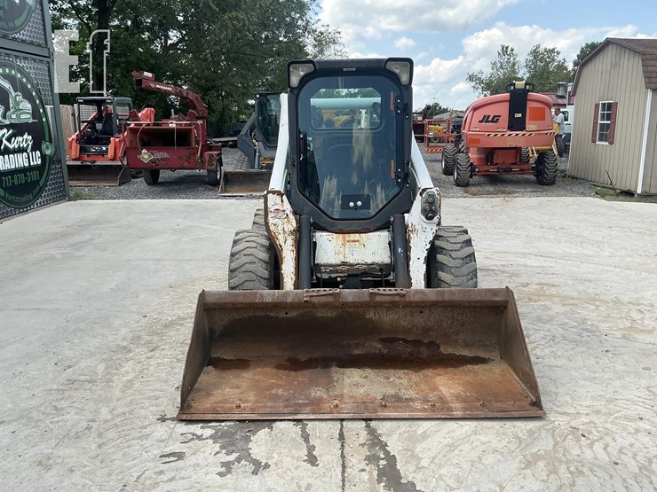 2014-bobcat-s650-image-7