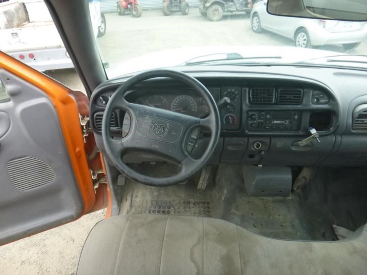 1999-dodge-ram-2500-image-7