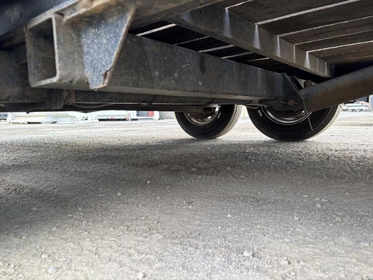 2019-towmaster-t-14dt-image-26