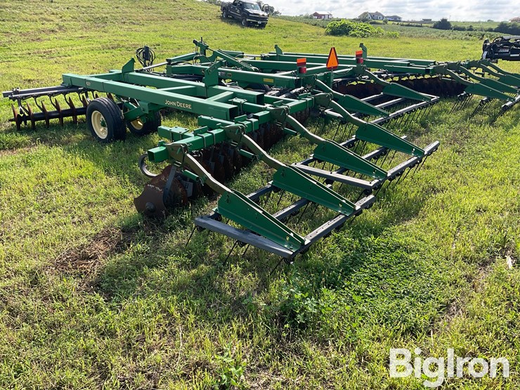 john-deere-637-image-6