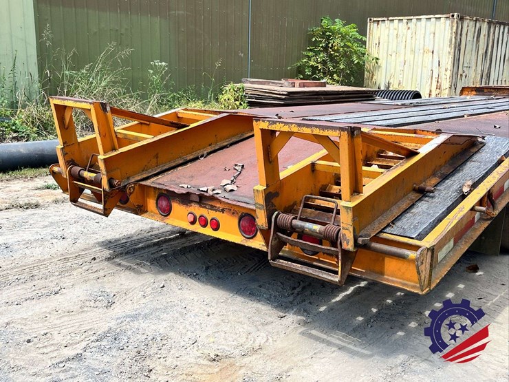 2013-better-built-22.5t-dual-t/a-equipment-trailer-image-24