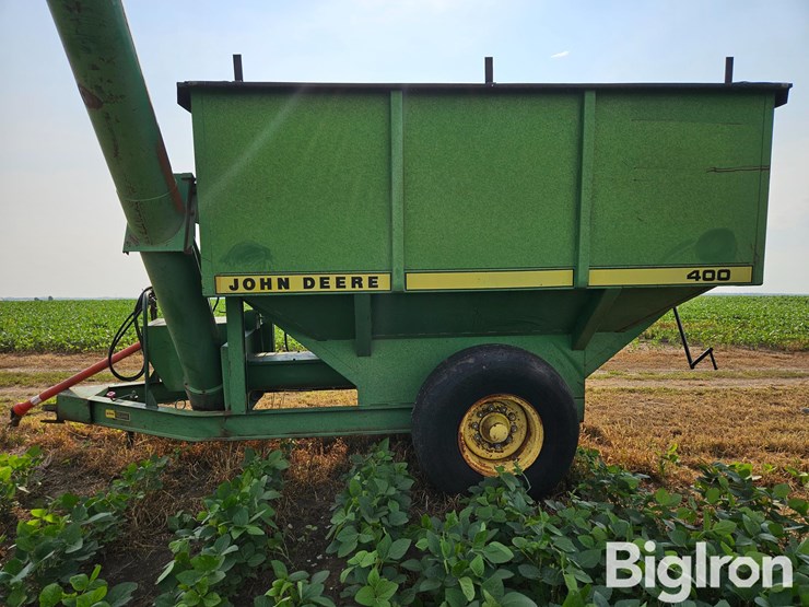 john-deere-400-image-9