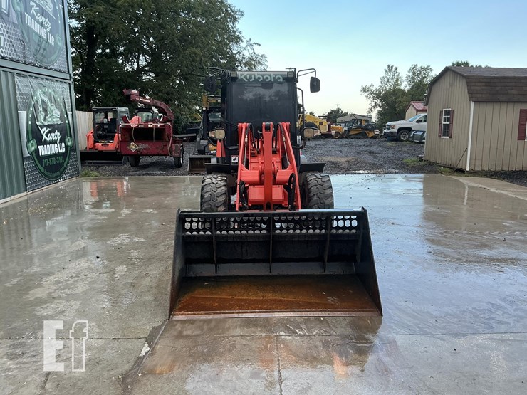 2021-kubota-r540-image-7