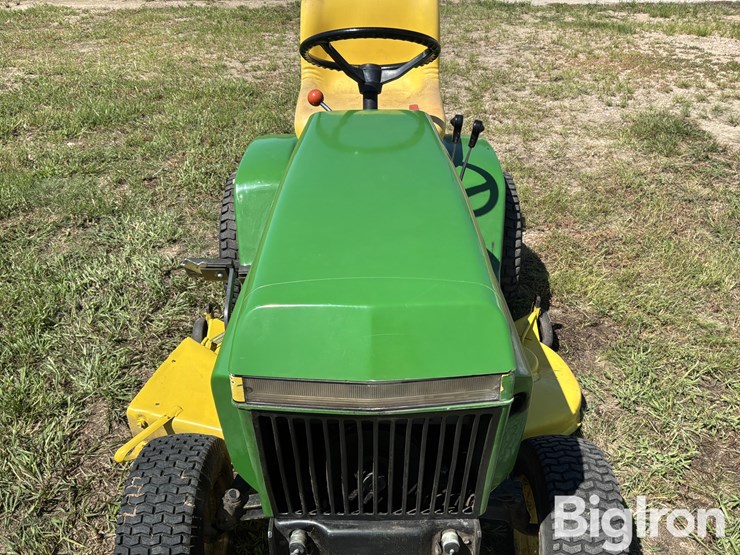 john-deere-317-image-10