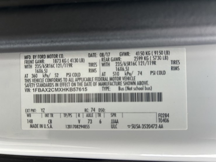 2017-ford-transit-image-12
