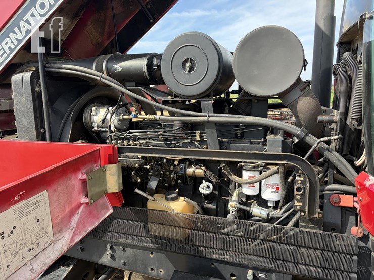 1992-case-ih-7110-image-29