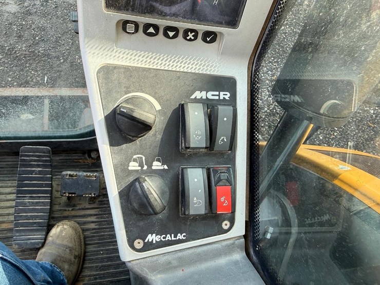 2019-mecalac-6mcr-image-23