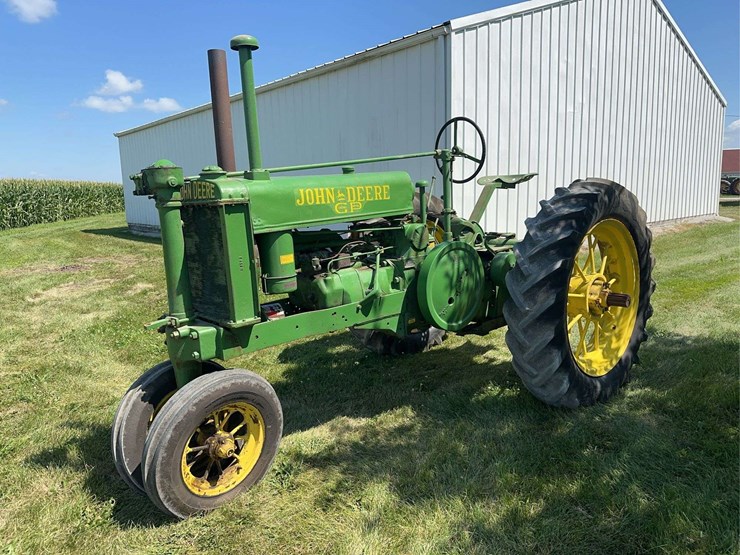 john-deere-g-image-1