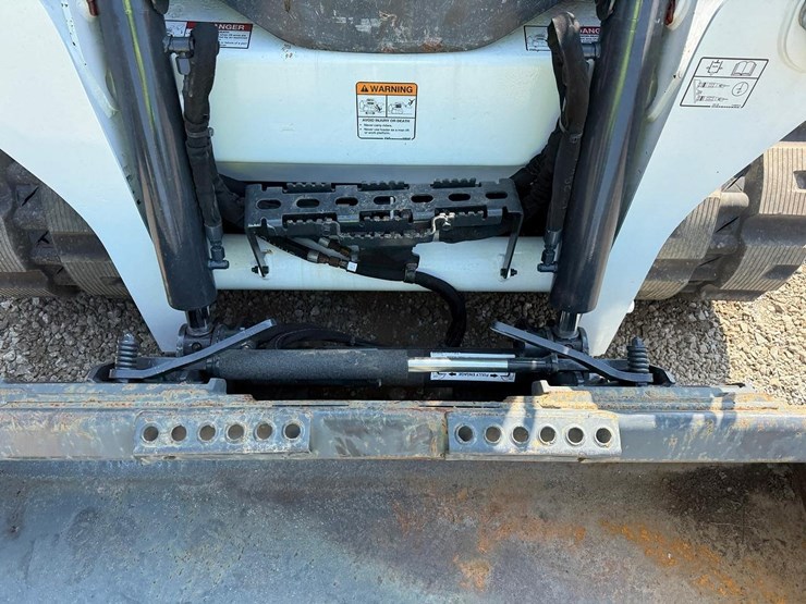 2019-bobcat-t595-image-10
