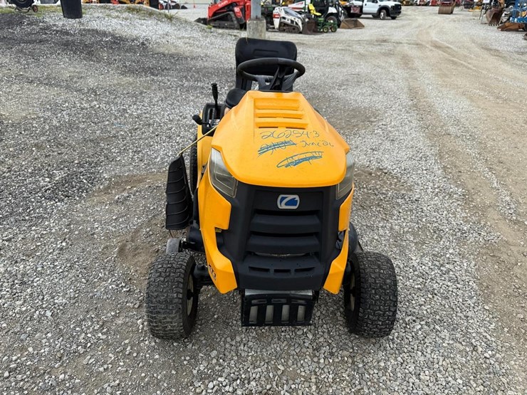 2015-cub-cadet-xt1-lt42-image-3