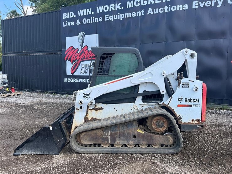 2015-bobcat-t770-image-3