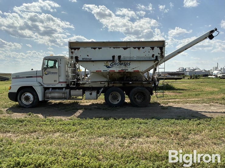 1990-freightliner-fld120-image-8