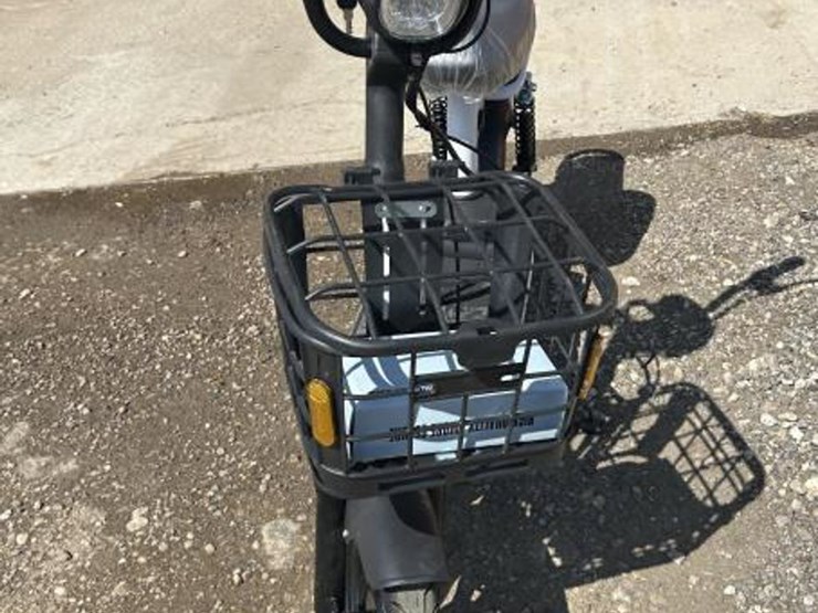 #18-•-electric-bike---future--e48-image-2