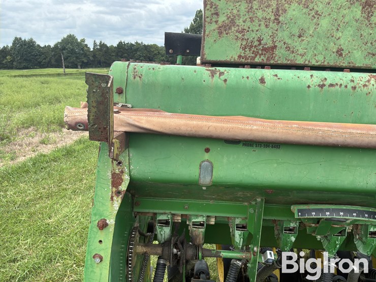 john-deere-750-image-20