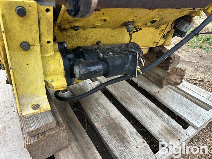 caterpillar-3208-image-15