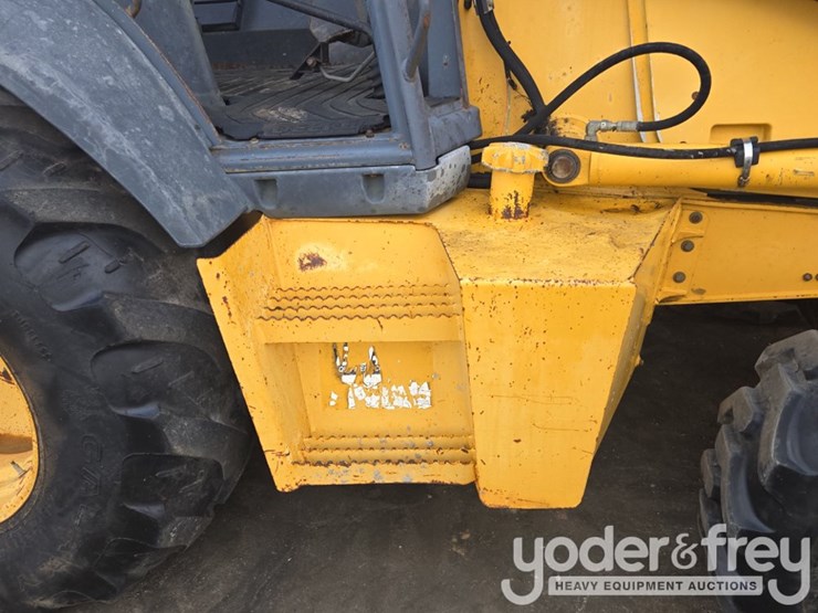 deere-310g-image-35