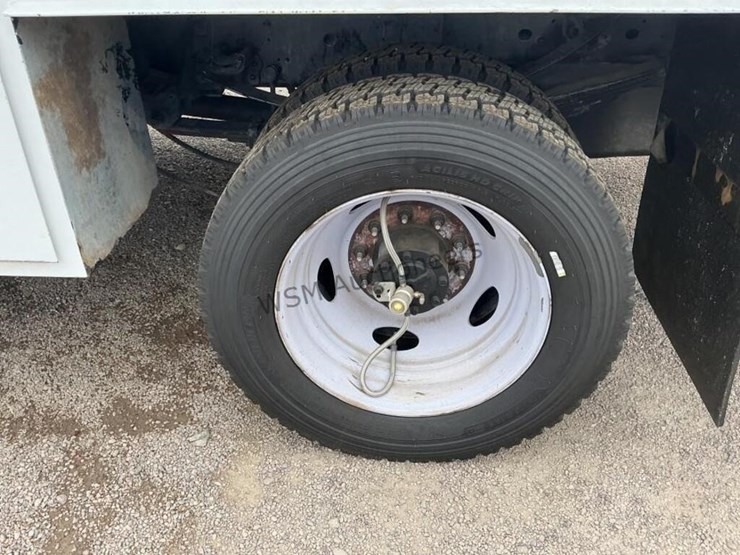 2019-ford-f550-image-7