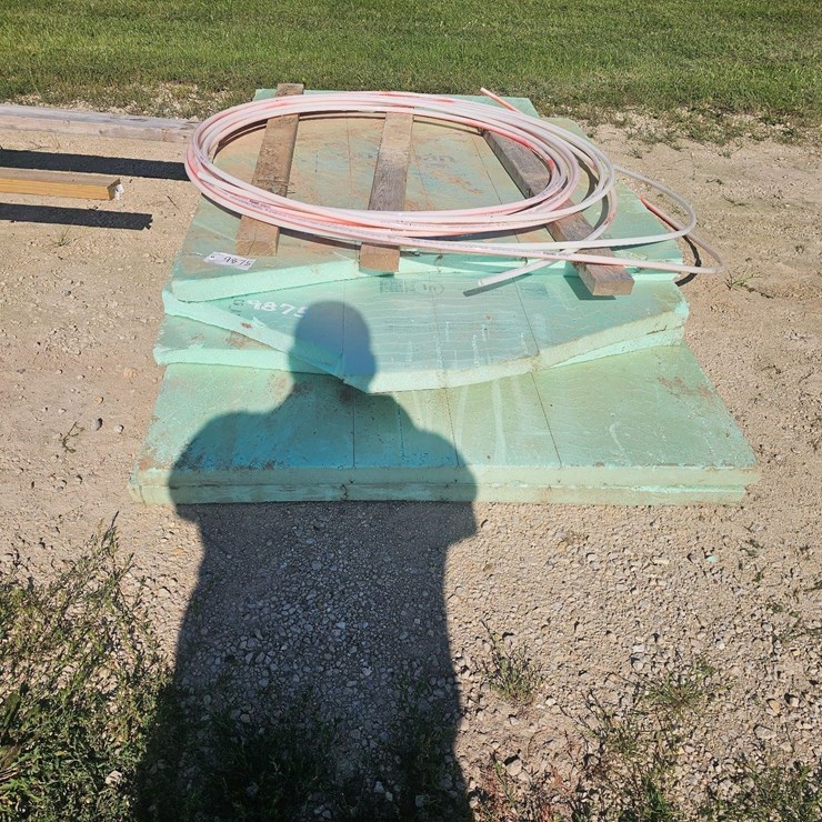 Misc pieces of styrofoam insulation
