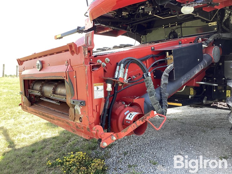 2009-case-ih-7120-image-15