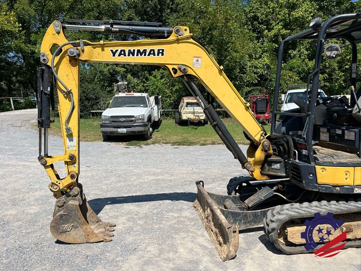 yanmar-vi035-6a-mini-excavator-image-16