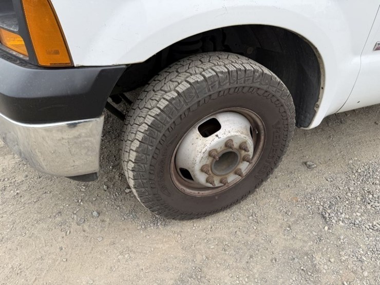 2006-ford-f350-xl-image-9