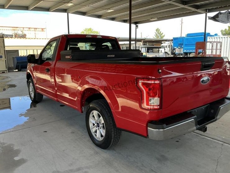 2017-ford-f150-image-5