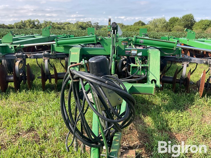 john-deere-637-image-8