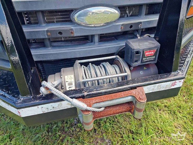 2005-ford-f350-image-35