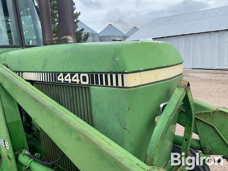 1981-john-deere-4440-image-16