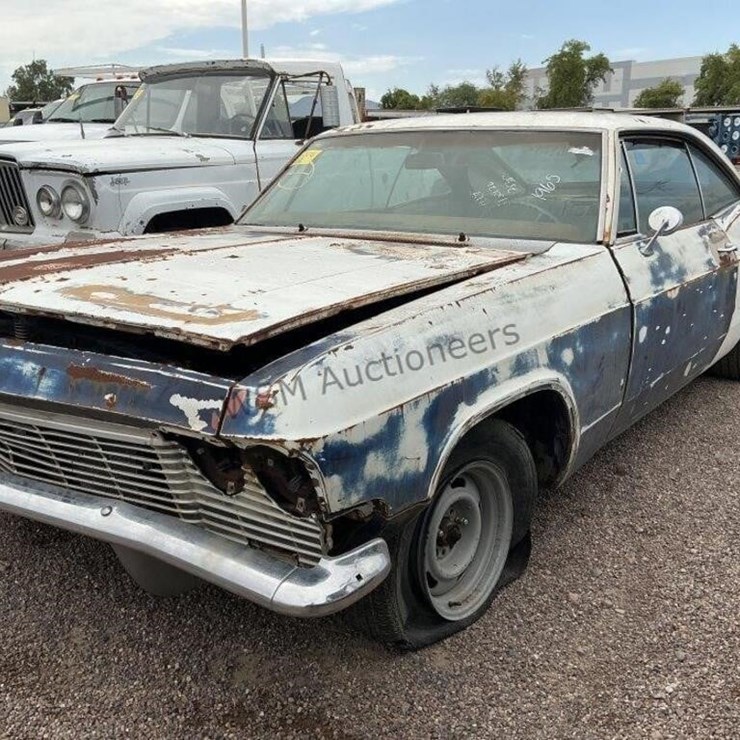 1965 Chevrolet Impala SDN