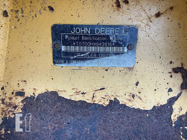 2005-deere-700h-lgp-image-19