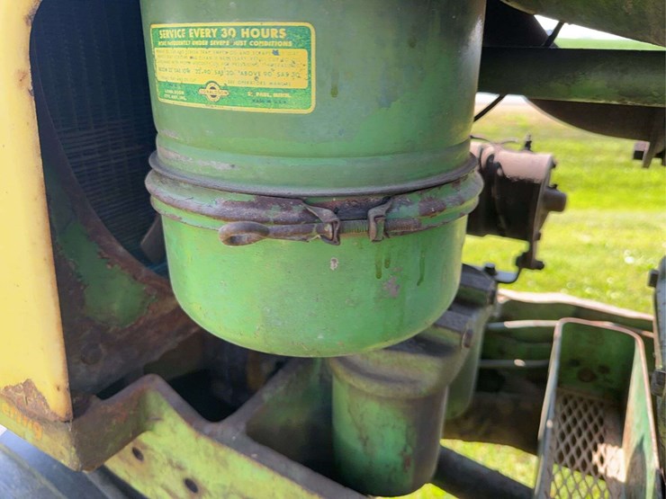 john-deere-730-image-23