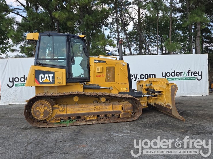 2020-caterpillar-d6k2-lgp-image-6