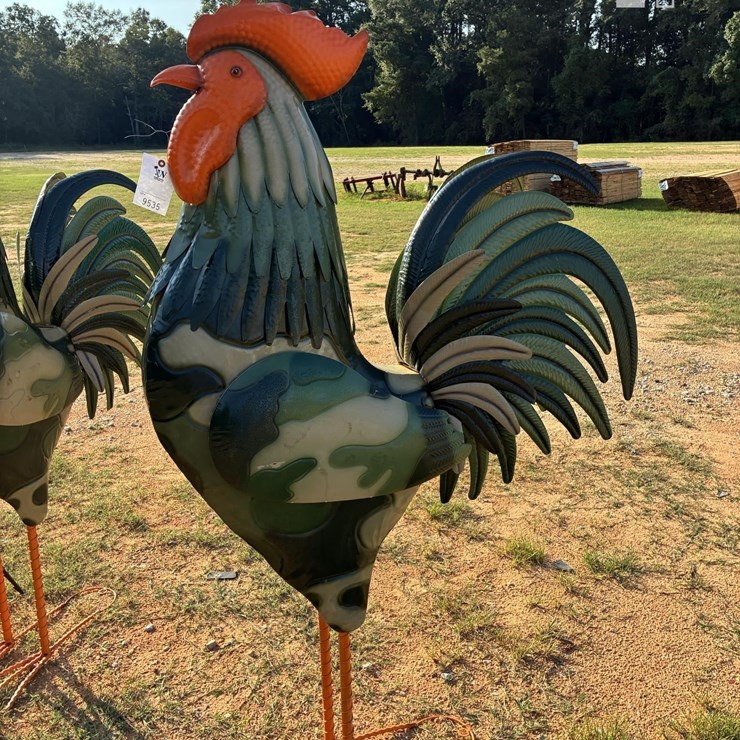 NEW LARGE METAL ROOSTER