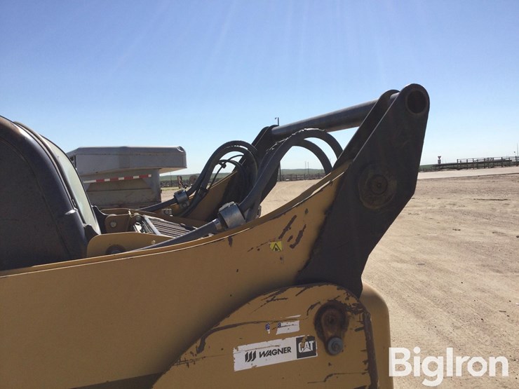 2009-caterpillar-262c-image-18