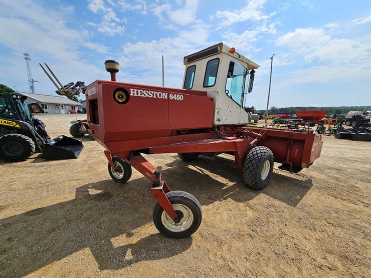 hesston-6450-image-5