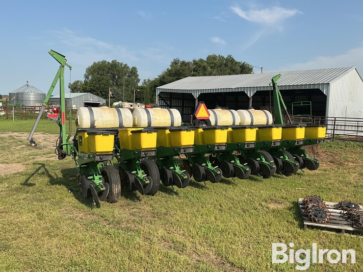 john-deere-1750-image-7