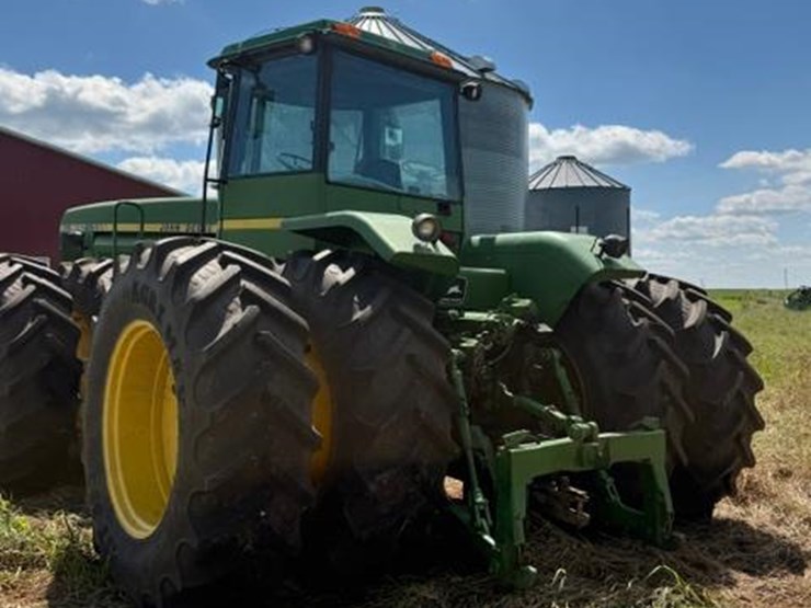 1981-john-deere-8640-image-7