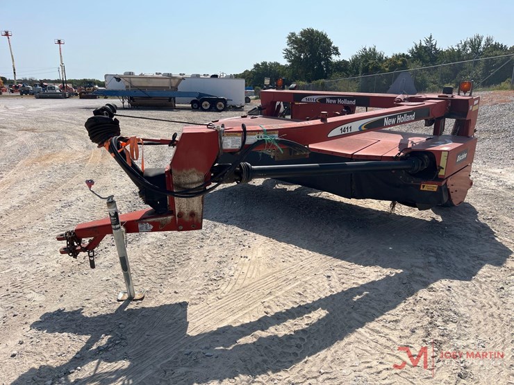 new-holland-1411-image-4