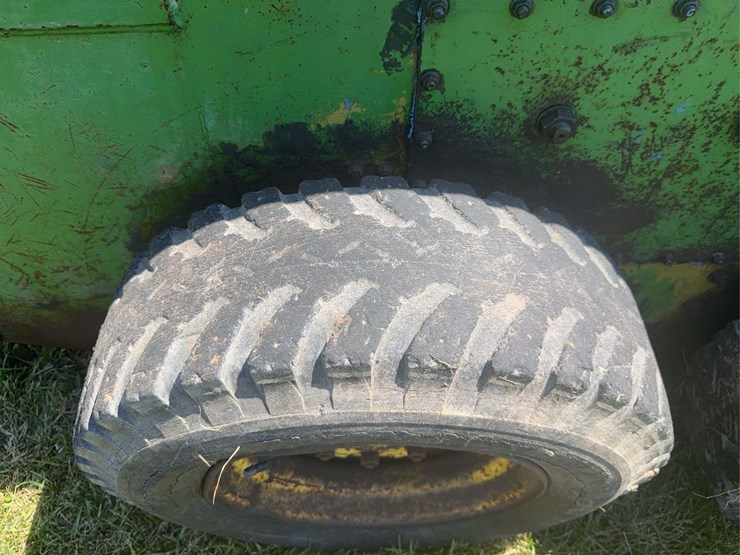john-deere-170-image-14