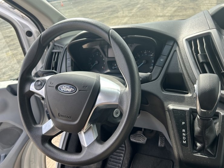 2018-ford-transit-image-17