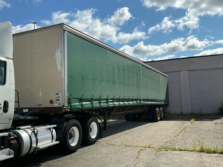 #204-•-40’-curtainside-trailer-image-4