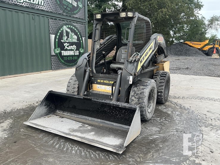 2018-new-holland-l228-image-8