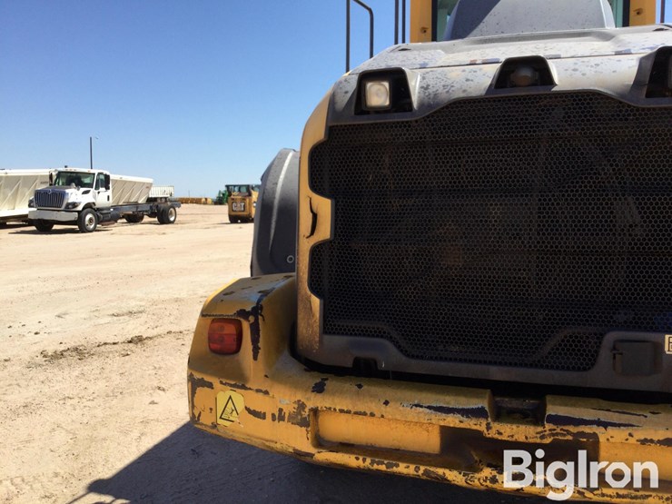 2015-volvo-l120h-image-19