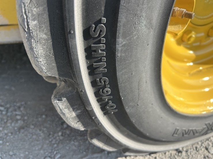 komatsu-sk820-5n-image-8