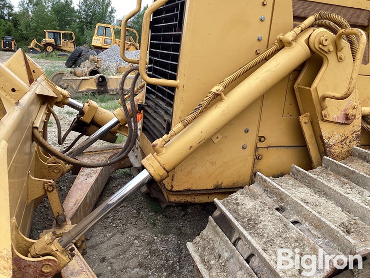 2017-caterpillar-d6n-xl-image-13
