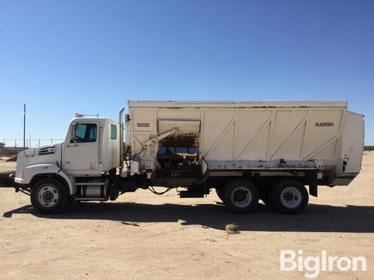 2020-western-star-4700-image-8