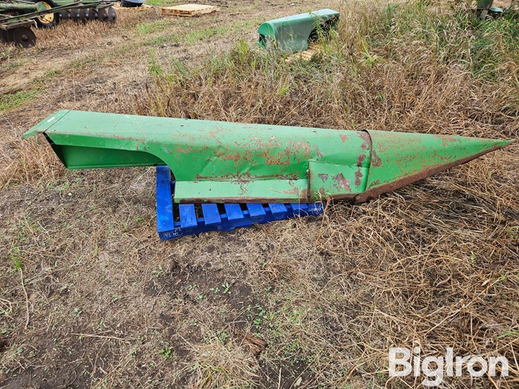 john-deere-444-image-4