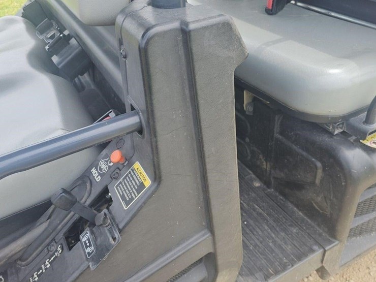 2011-kubota-rtv1140-image-15